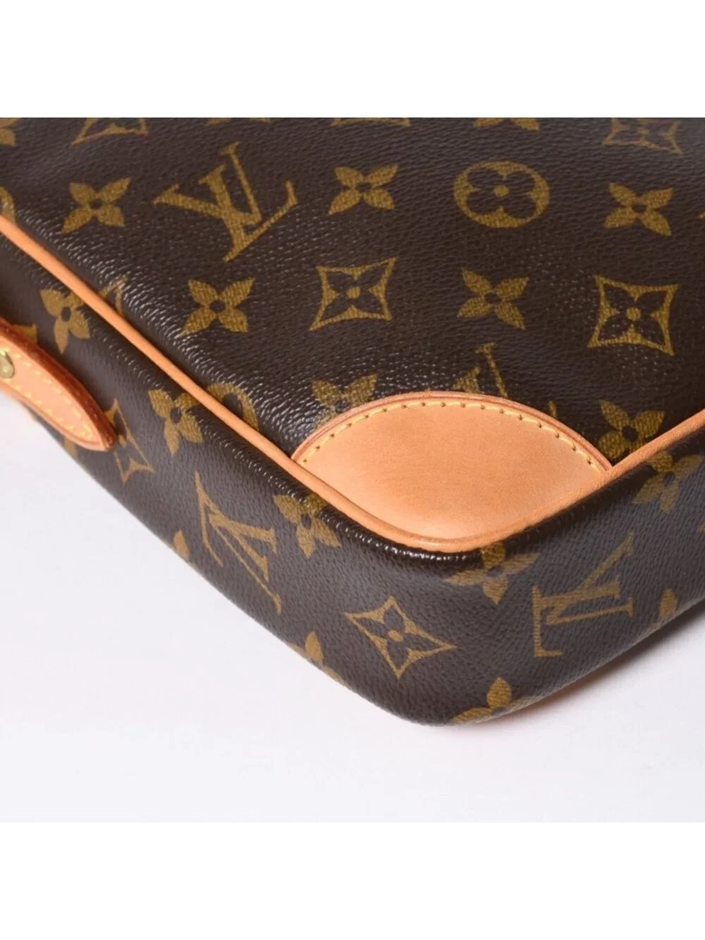 Louis Vuitton this authentic